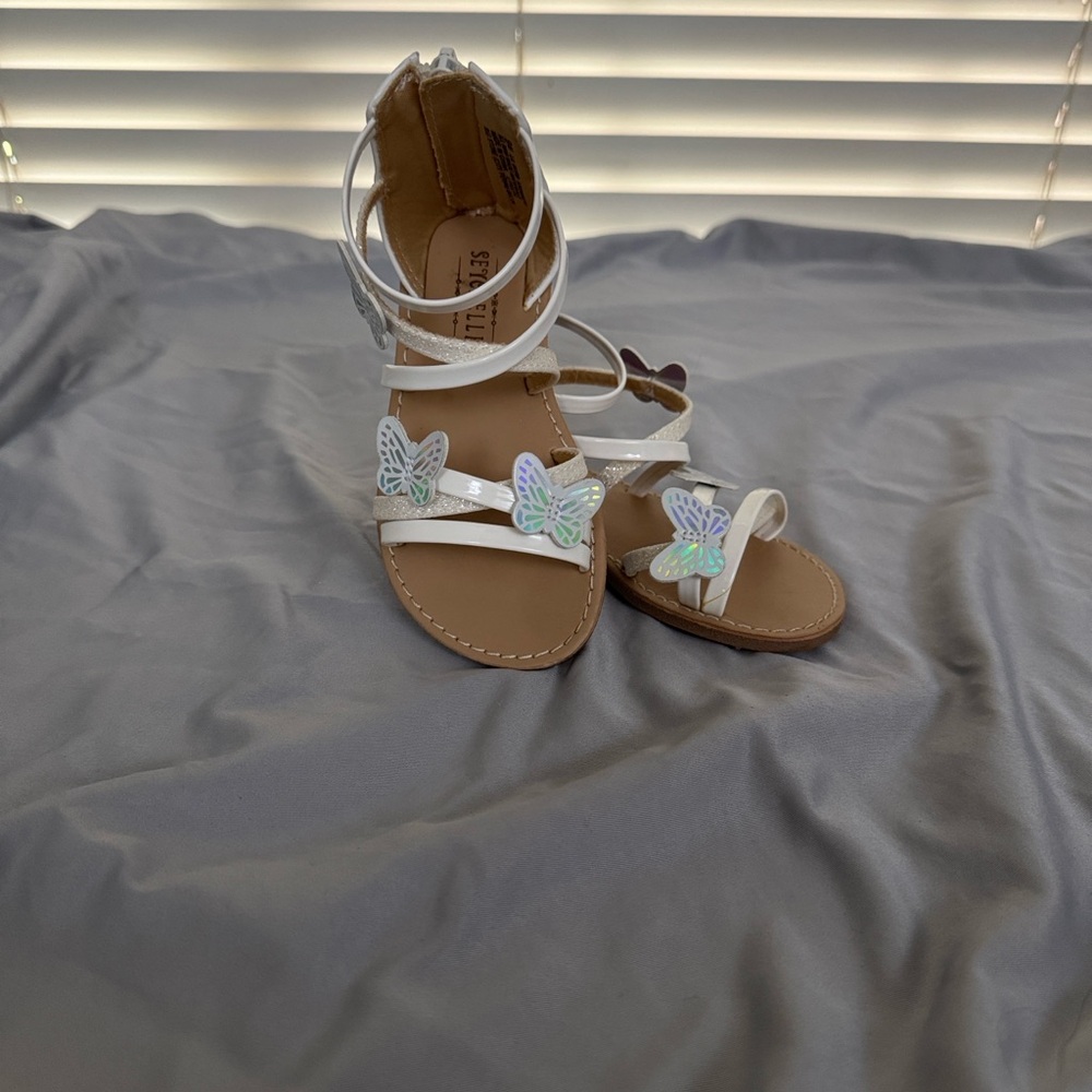 Seychelles White Butterfly Gladiator Sandals